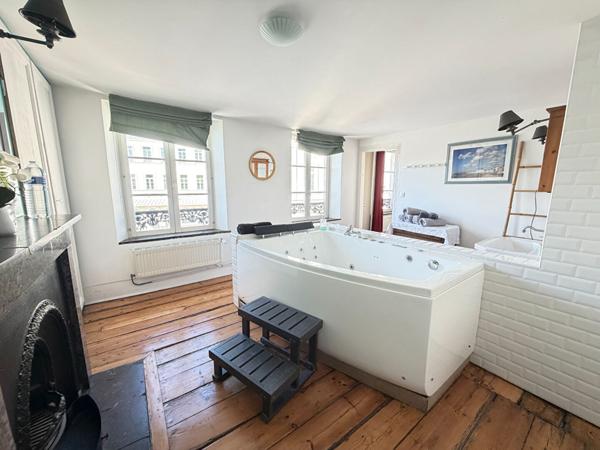 Maison Boulogne Sur Mer 12 pièce(s) 368 m2
