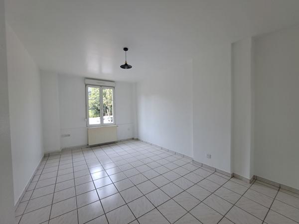 ROMBAS CENTRE VILLE - Appartement 4 pièce(s) 85.35 m2