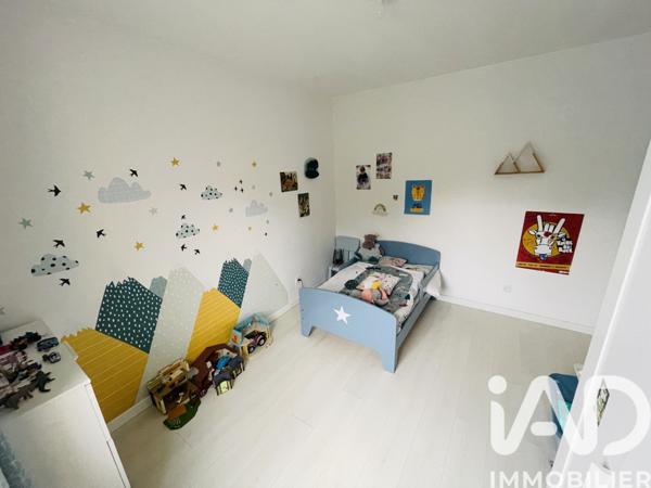 Maison à vendre 4 pièces 90 m² Neuillé-Pont-Pierre