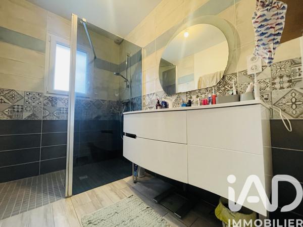 Maison à vendre 4 pièces 90 m² Neuillé-Pont-Pierre