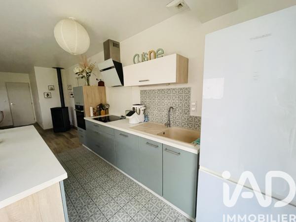 Maison à vendre 4 pièces 90 m² Neuillé-Pont-Pierre