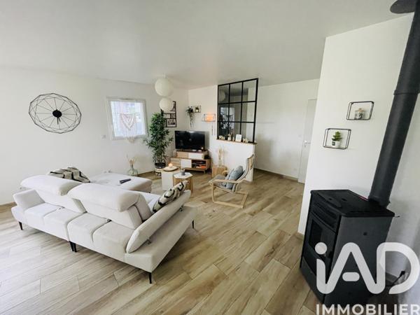 Maison à vendre 4 pièces 90 m² Neuillé-Pont-Pierre