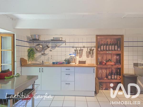 Murs commerciaux  à vendre 668 m² Chambon-sur-Lac