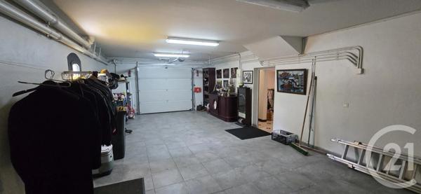 Maison à vendre  4 pièces - 161 m 2   TARBES  - 65