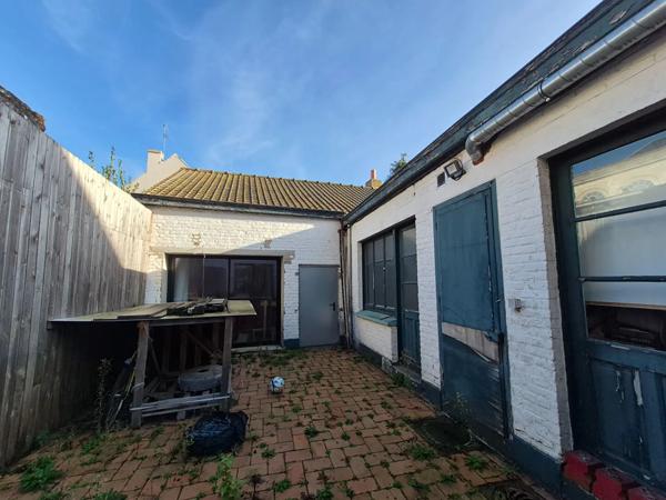 Immeuble à vendre 242m² Hazebrouck (59190)