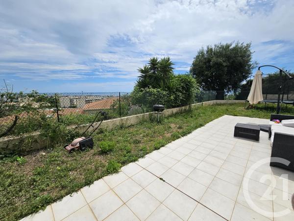 Appartement F3 à vendre  3 pièces - 80,68 m2 ST LAURENT DU VAR - 06