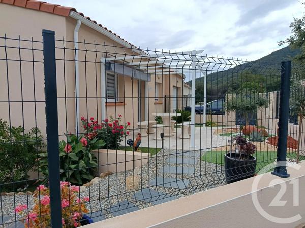 Maison à vendre  4 pièces - 97,34 m 2   ARLES SUR TECH  - 66