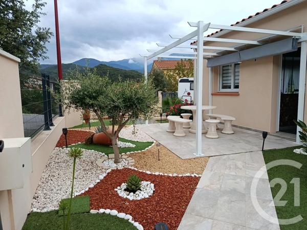 Maison à vendre  4 pièces - 97,34 m 2   ARLES SUR TECH  - 66