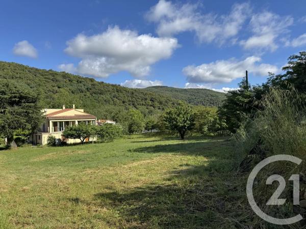 Maison à vendre  4 pièces - 97,34 m 2   ARLES SUR TECH  - 66