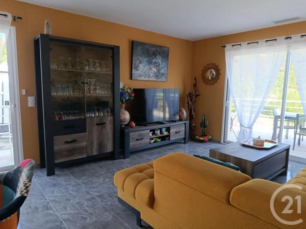 Maison à vendre  4 pièces - 97,34 m 2   ARLES SUR TECH  - 66