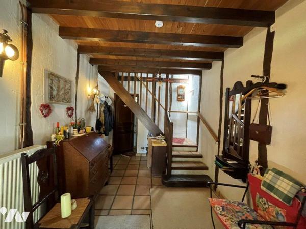 VILLECOMTAL/ARROS à 7min, au calme, belle Bigourdane et appartement T2 sur 9589m²