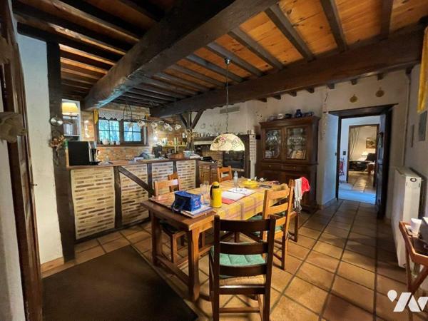 VILLECOMTAL/ARROS à 7min, au calme, belle Bigourdane et appartement T2 sur 9589m²