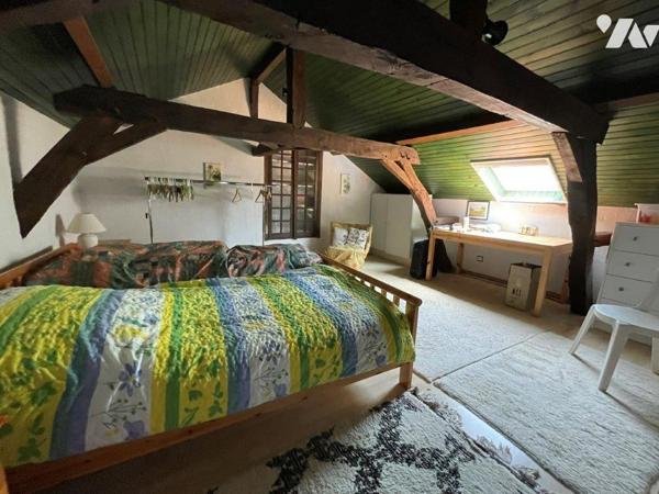 VILLECOMTAL/ARROS à 7min, au calme, belle Bigourdane et appartement T2 sur 9589m²