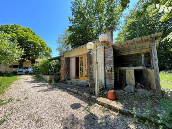 VILLECOMTAL/ARROS à 7min, au calme, belle Bigourdane et appartement T2 sur 9589m²