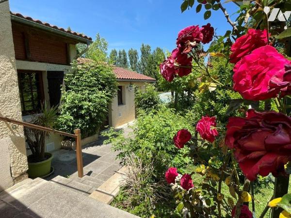 VILLECOMTAL/ARROS à 7min, au calme, belle Bigourdane et appartement T2 sur 9589m²