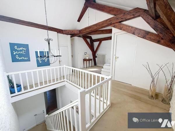 MAISON À VENDRE DIVONNE LES BAINS