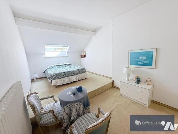 MAISON À VENDRE DIVONNE LES BAINS