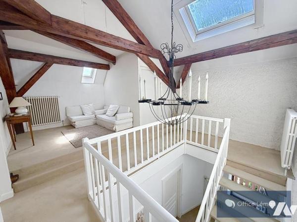 MAISON À VENDRE DIVONNE LES BAINS