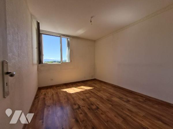 T3 + GARAGE et TERRASSE LA RAVOIRE