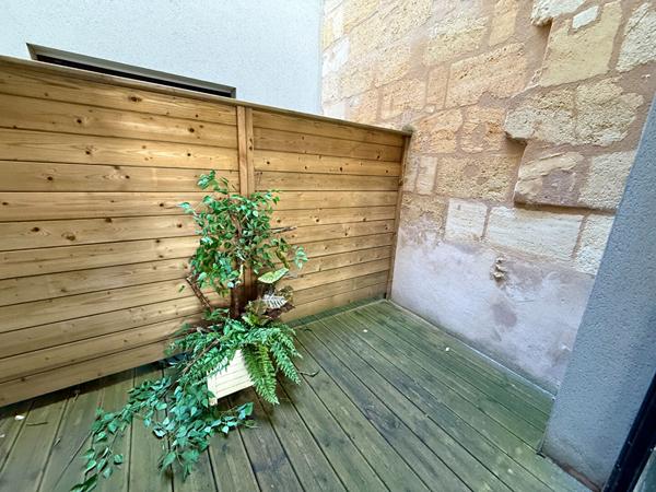 33000 Bordeaux A Vendre Bureaux / Coworwing en duplex 80 m² 