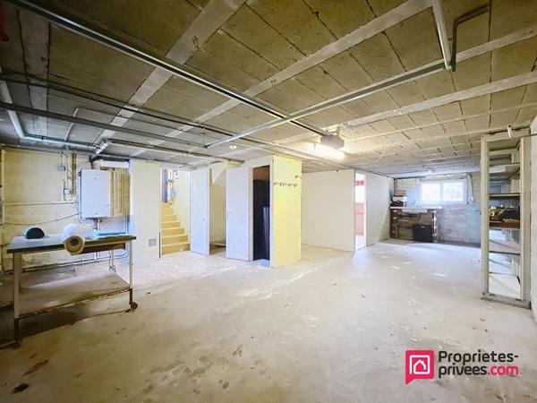 Maison à fort potentiel - PUILBOREAU limite La Rochelle Lafond 6 pièce(s)- 4 chambres, 118 m2 sur 561m2 - 4 chambres