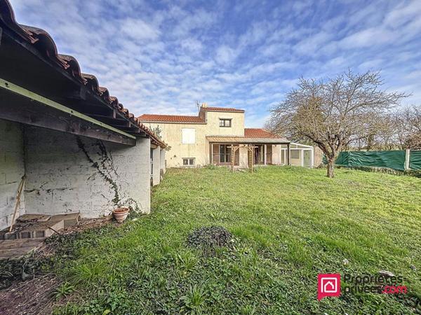 Maison à fort potentiel - PUILBOREAU limite La Rochelle Lafond 6 pièce(s)- 4 chambres, 118 m2 sur 561m2 - 4 chambres