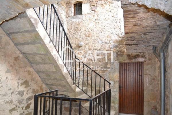 Mas en ville 210 m2 avec gîte indépendant