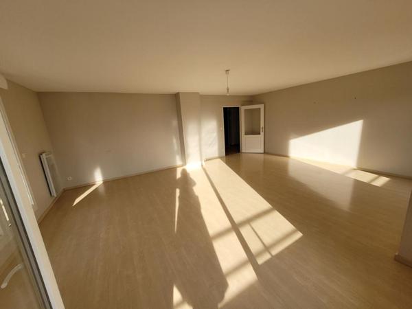 Appartement La Madeleine  3 chambres