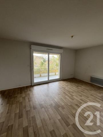 Appartement T3 à vendre  3 pièces - 59,72 m2 ST SEURIN SUR L ISLE - 33
