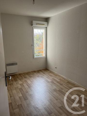 Appartement T3 à vendre  3 pièces - 59,72 m2 ST SEURIN SUR L ISLE - 33