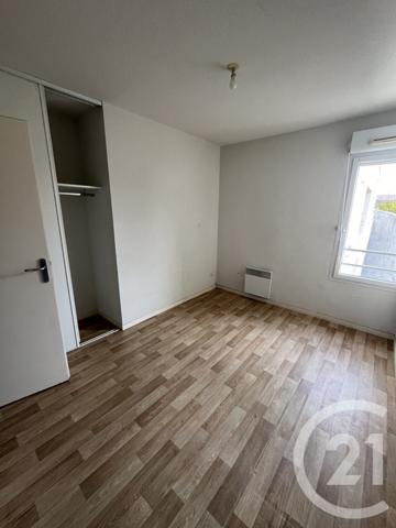 Appartement T3 à vendre  3 pièces - 59,72 m2 ST SEURIN SUR L ISLE - 33