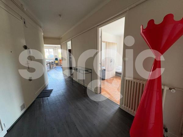 Location 3 Pieces 78 44000 Nantes 24 0569 01 0018