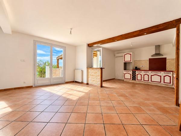 Maison avec garage , terrain 250m2 Beziers