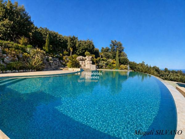Villa 10 pièces 500 m²  vue panoramique