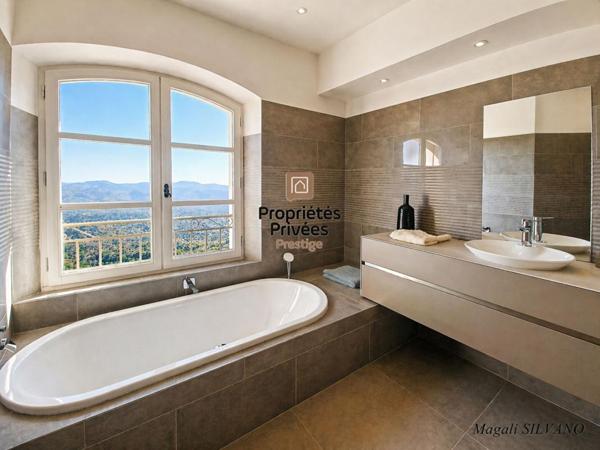 Villa 10 pièces 500 m²  vue panoramique