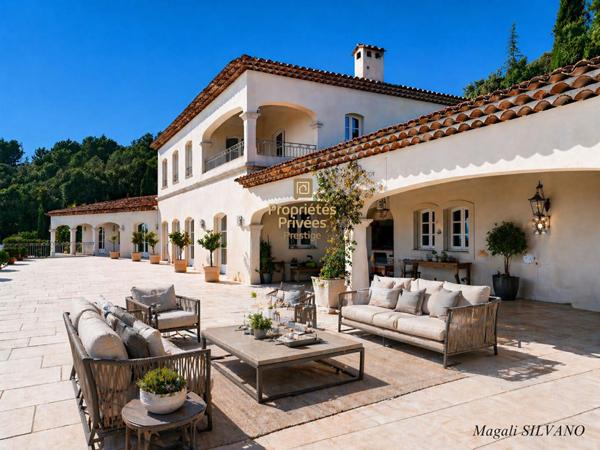 Villa 10 pièces 500 m²  vue panoramique