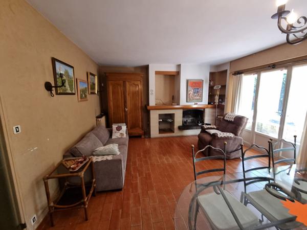 Maison ou activité professionnelle L Isle Sur La Sorgue