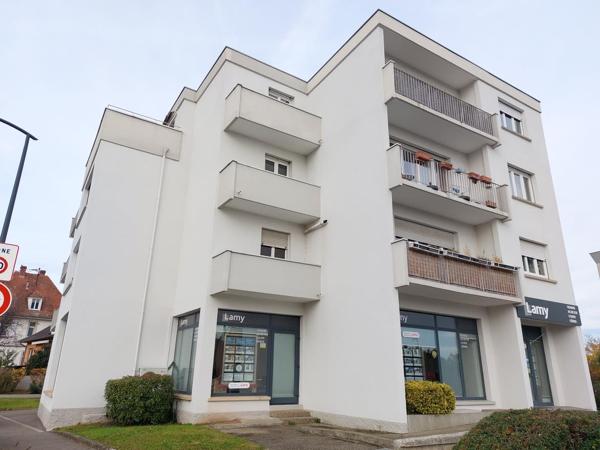 Appartement 3 pièces avec 2 balcons et garage