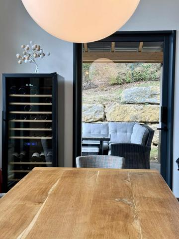 Une maison unique, au style contemporain, sur les hauteurs de Carcassonne !