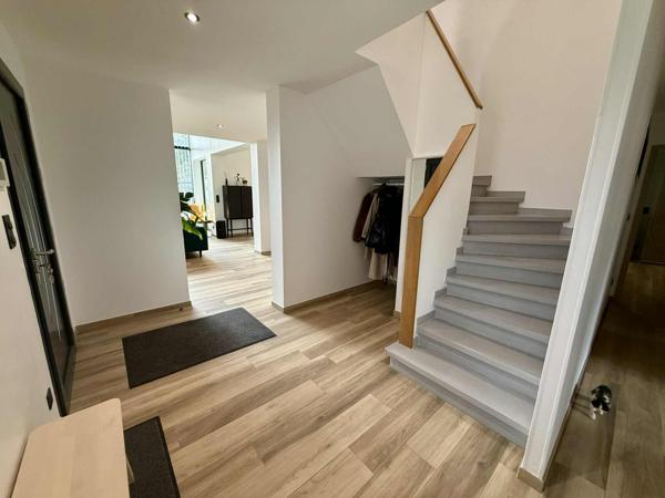 Une maison unique, au style contemporain, sur les hauteurs de Carcassonne !