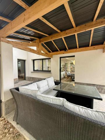 Une maison unique, au style contemporain, sur les hauteurs de Carcassonne !