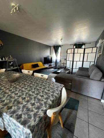 Immeuble à vendre LOISY SUR MARNE (51)