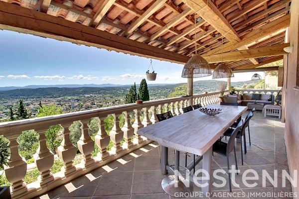 A VENDRE DRAGUIGNAN ! Maison avec VUE à vendre à Draguignan, STUDIO, piscine et panneaux solaires