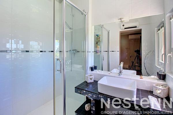 A VENDRE DRAGUIGNAN ! Maison avec VUE à vendre à Draguignan, STUDIO, piscine et panneaux solaires