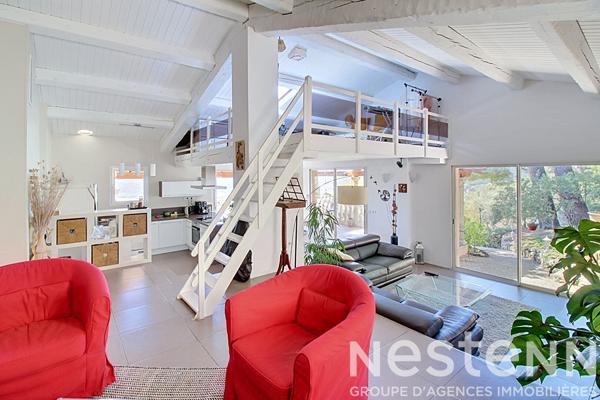 A VENDRE DRAGUIGNAN ! Maison avec VUE à vendre à Draguignan, STUDIO, piscine et panneaux solaires