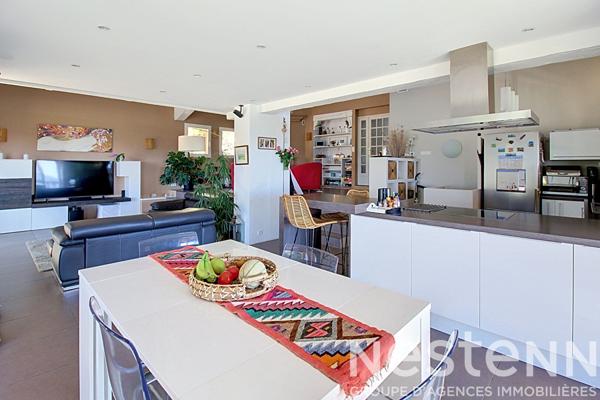 A VENDRE DRAGUIGNAN ! Maison avec VUE à vendre à Draguignan, STUDIO, piscine et panneaux solaires