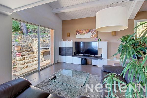 A VENDRE DRAGUIGNAN ! Maison avec VUE à vendre à Draguignan, STUDIO, piscine et panneaux solaires