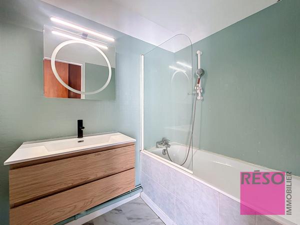 T2 MEUBLE 50M² ANNEMASSE