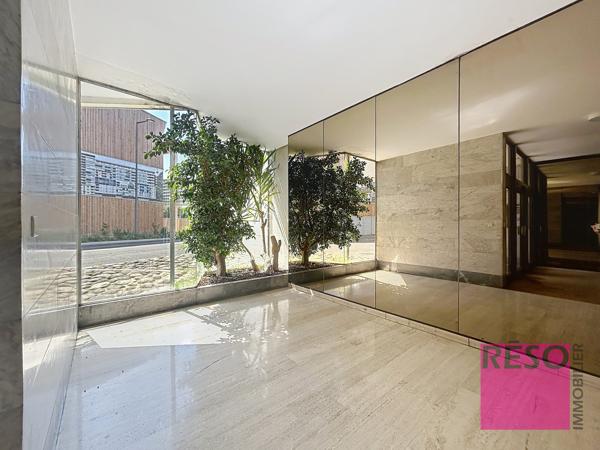 T2 MEUBLE 50M² ANNEMASSE