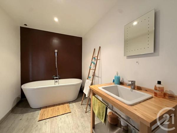 Maison à vendre  6 pièces - 175 m 2   LIVRON SUR DROME  - 26